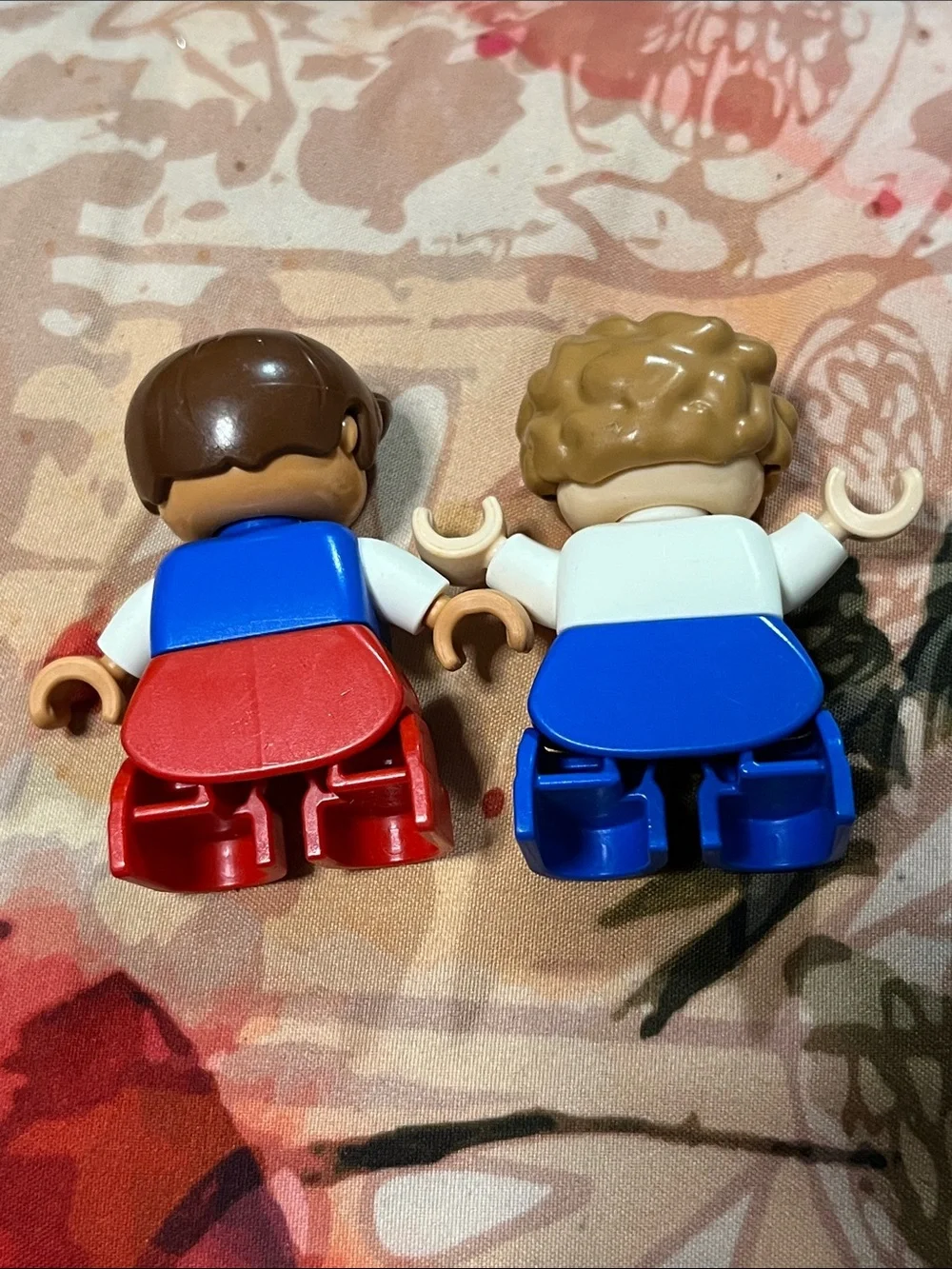 LEGO DUPLO Style Kids Building Figures - Red & Blue Outfits